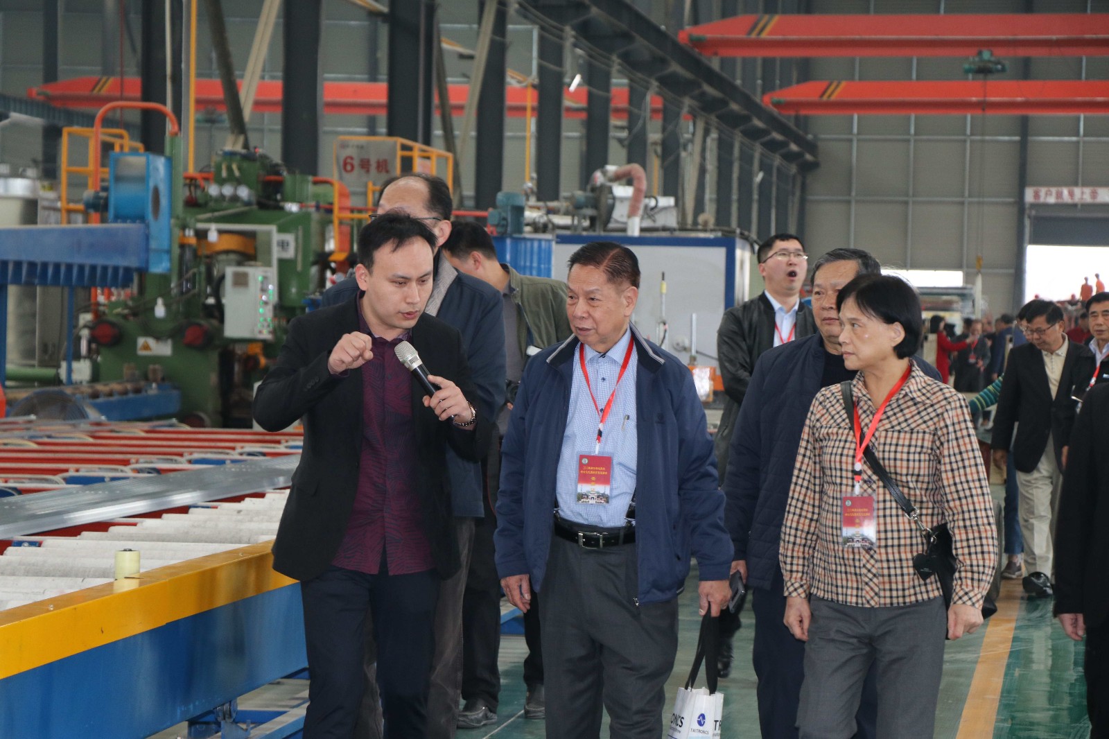 周口市海峽兩岸經(jīng)貿(mào)交流團蒞臨天子鋁業(yè)